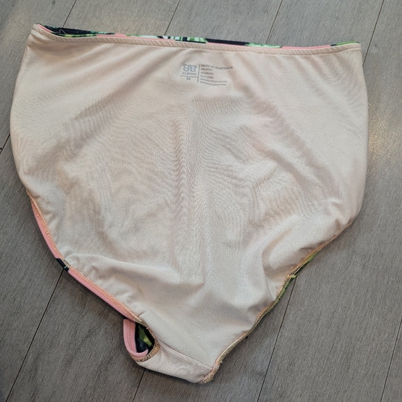 Albion Black and White Striped Bikini Top with Pink and Green Leaf Bottoms - Picture 7 of 9